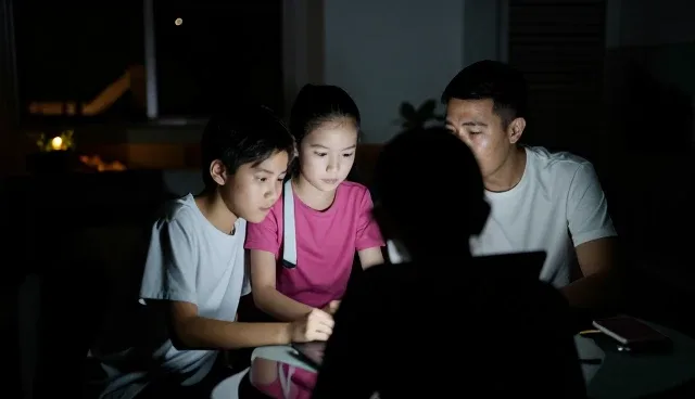 短视频拍摄中光线运用影响画面质量的原因分析